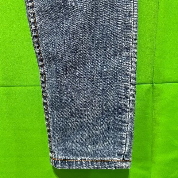 BDG‎ Sz 26 High Rise Twig Ankle Blue Jeans - Picture 5 of 10